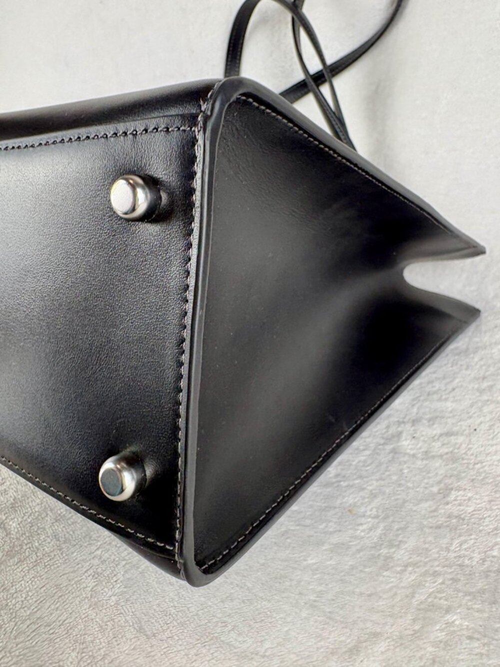Coach NWT Nina Tote in Black Refined Leather - Picture 6 of 16